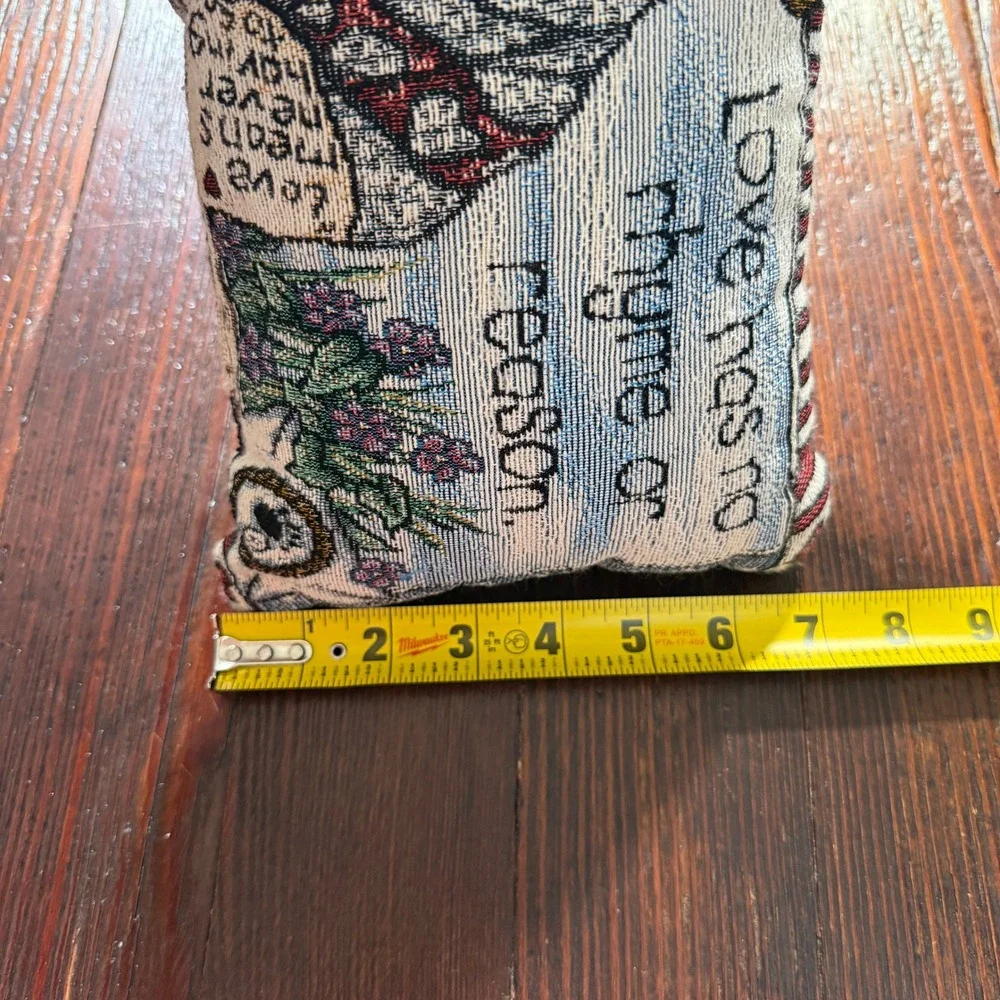 Boyds Bears & Friends Tapestry Accent Pillow Love Has No Rhyme‎ Or Reason Teddy